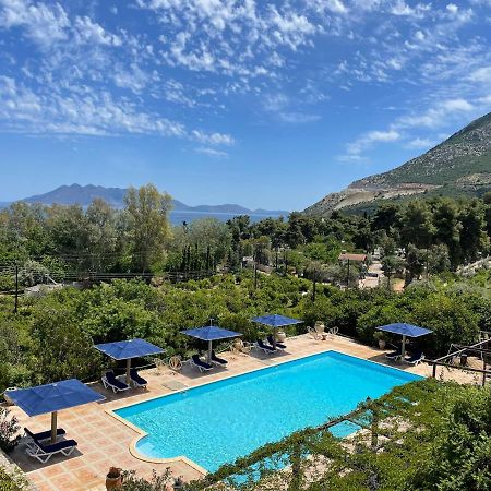 Aristotelis Epidaurus Bagian luar foto