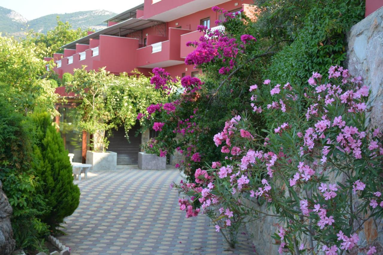 Aristotelis Epidaurus Bagian luar foto